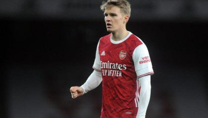  阿森纳中场核心伤退，阿尔特塔变阵险胜沃特福德  