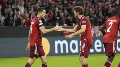  纳格尔斯曼创奇迹，莱比锡欧冠资格稳如磐石  